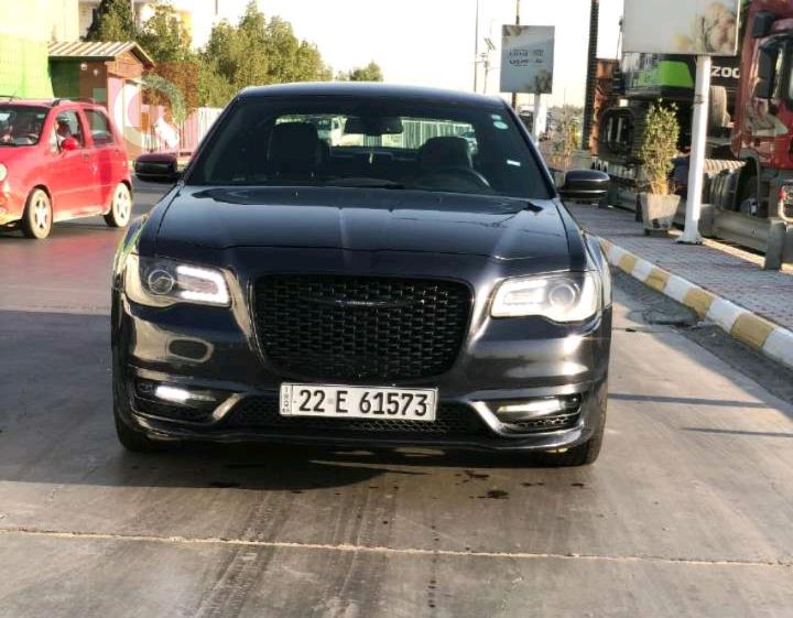 كرايسلر 300
